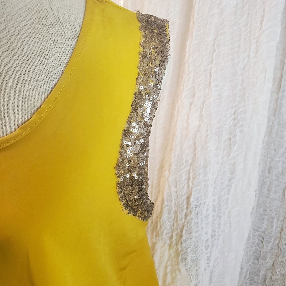 Pearl Mustard Yellow Top Size Large - Picture 7 of 8